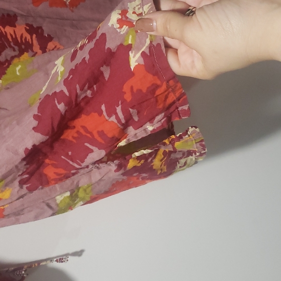 Top - Picture 3 of 10